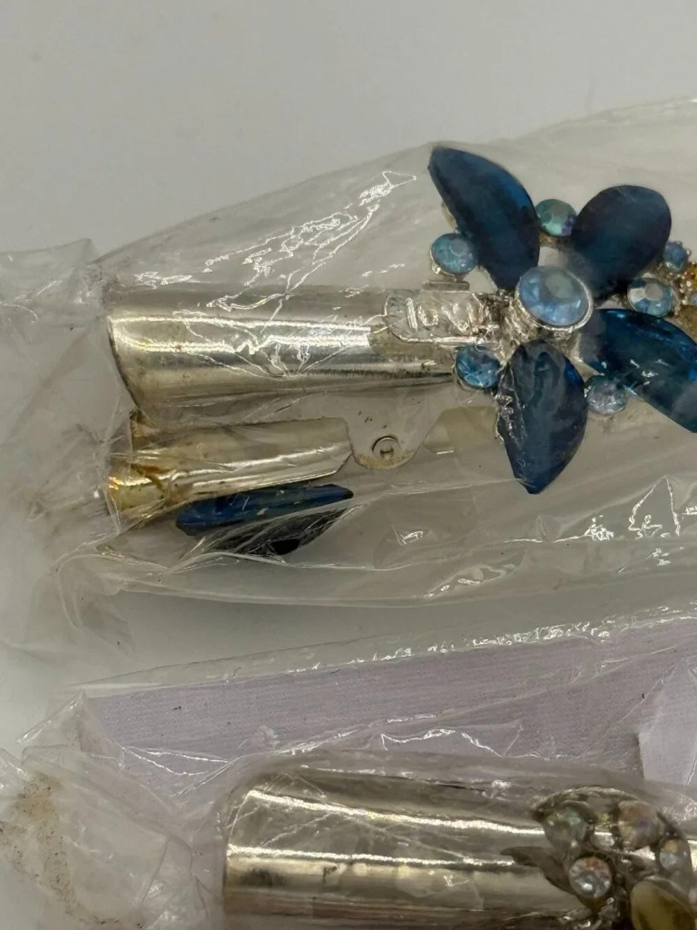 NIB Decorative Rhinestone Hair Clips Set of 3 Silver Tone Hair Accessories